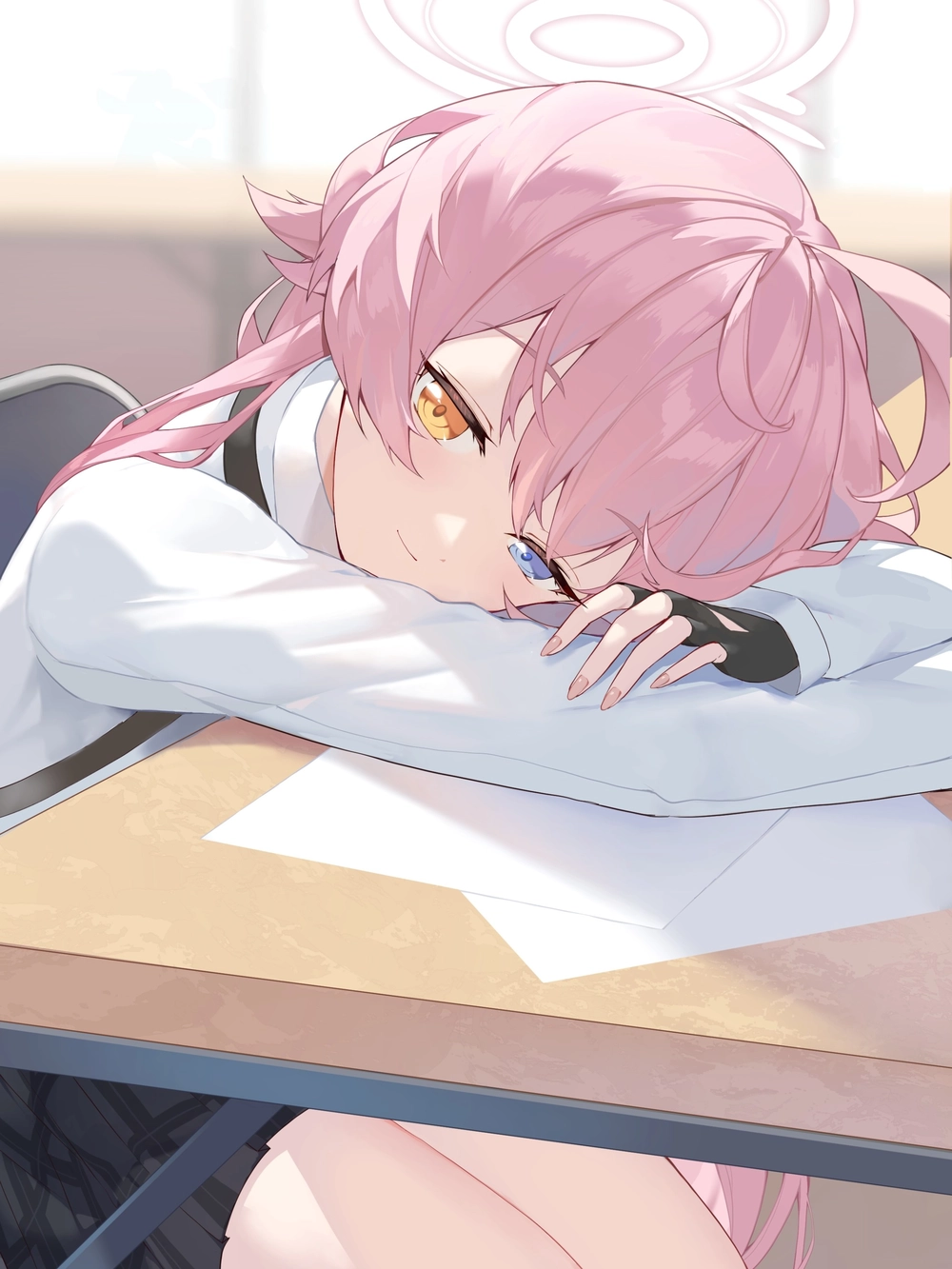 ảnh Hoshino Blue Archive đang ngái ngủ