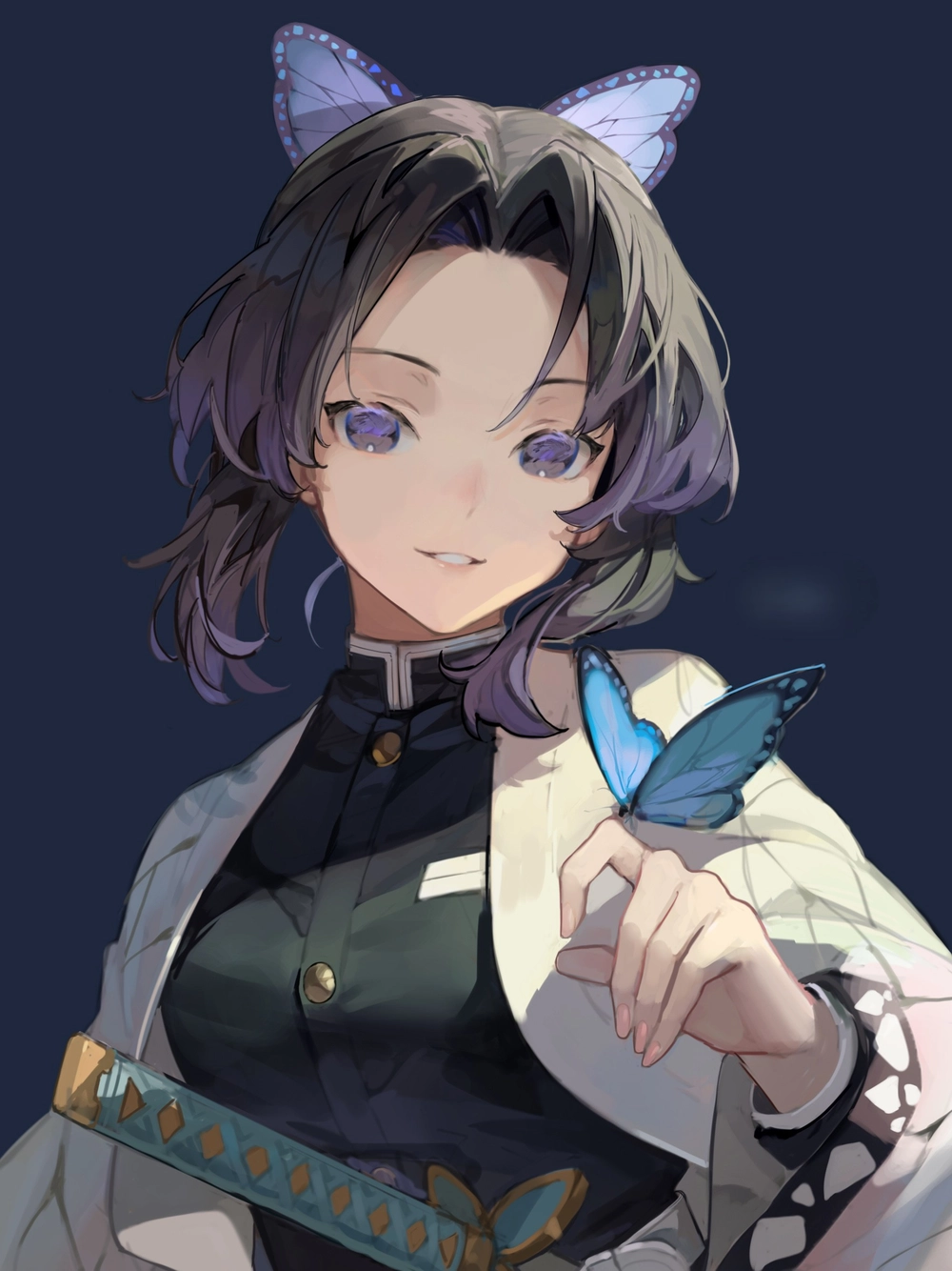 ảnh shinobu bên cánh bướm