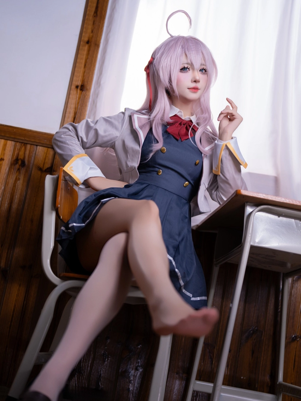 arya cosplay phong cách học đường 