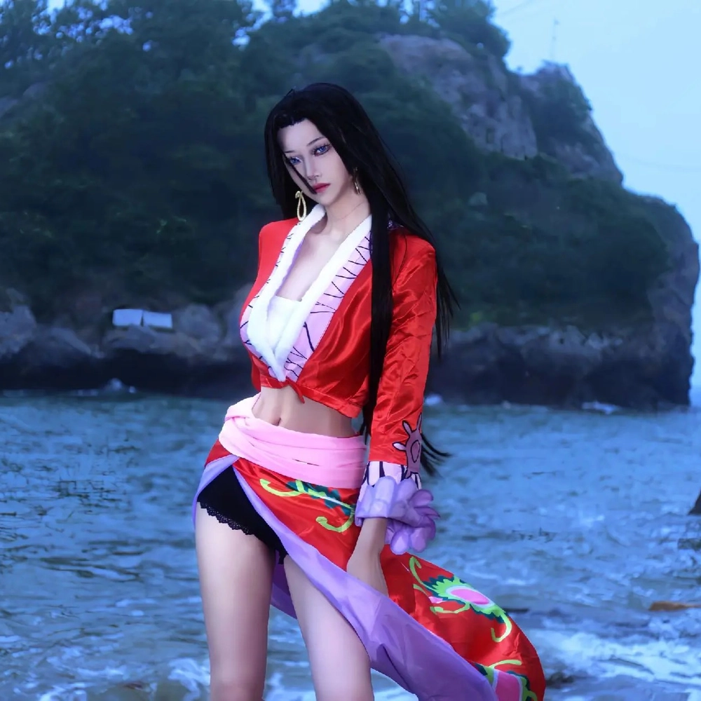 boa hancock cosplay cosplaygirl