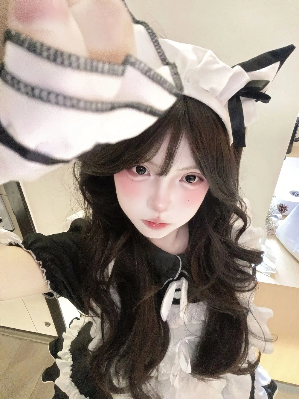 ảnh gái cosplay hầu gái hd