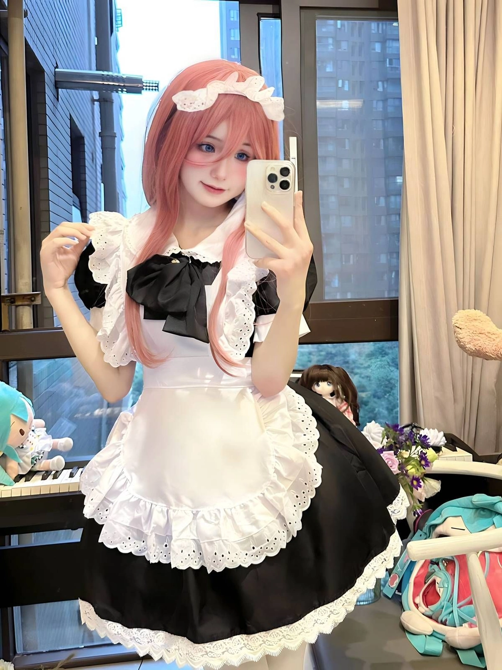 gái cosplay hầu gái đẹp