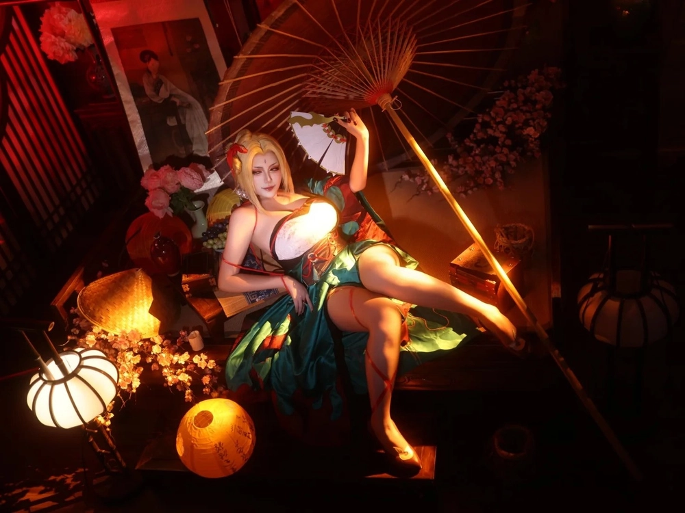 cosplay tsunade ảnh full body