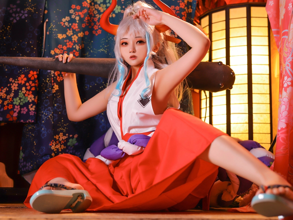 ảnh yamato cosplay chân thực từ one piece 