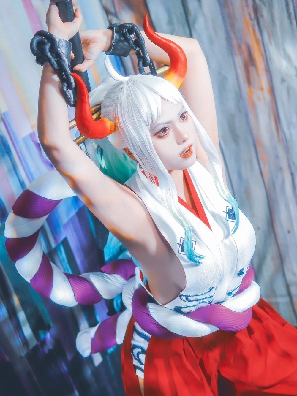 yamato cosplay one piece chân thật 