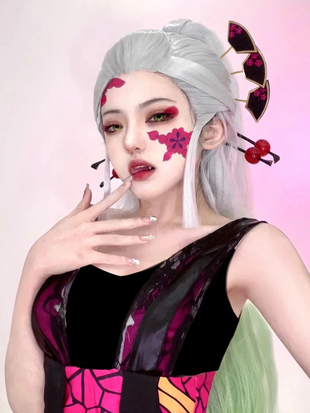 daki cosplay hot girl 