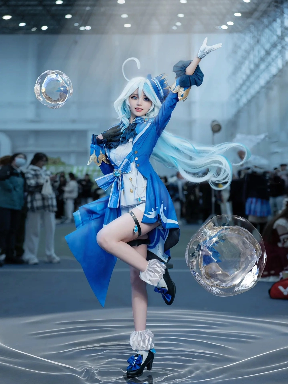 furina cosplay phiên bản mới 