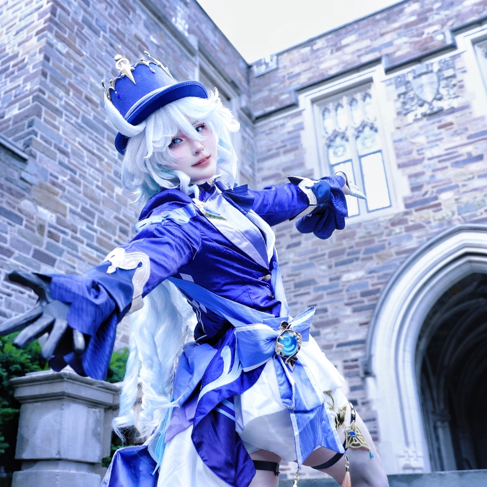 ảnh cosplay furina đẹp tựa game 