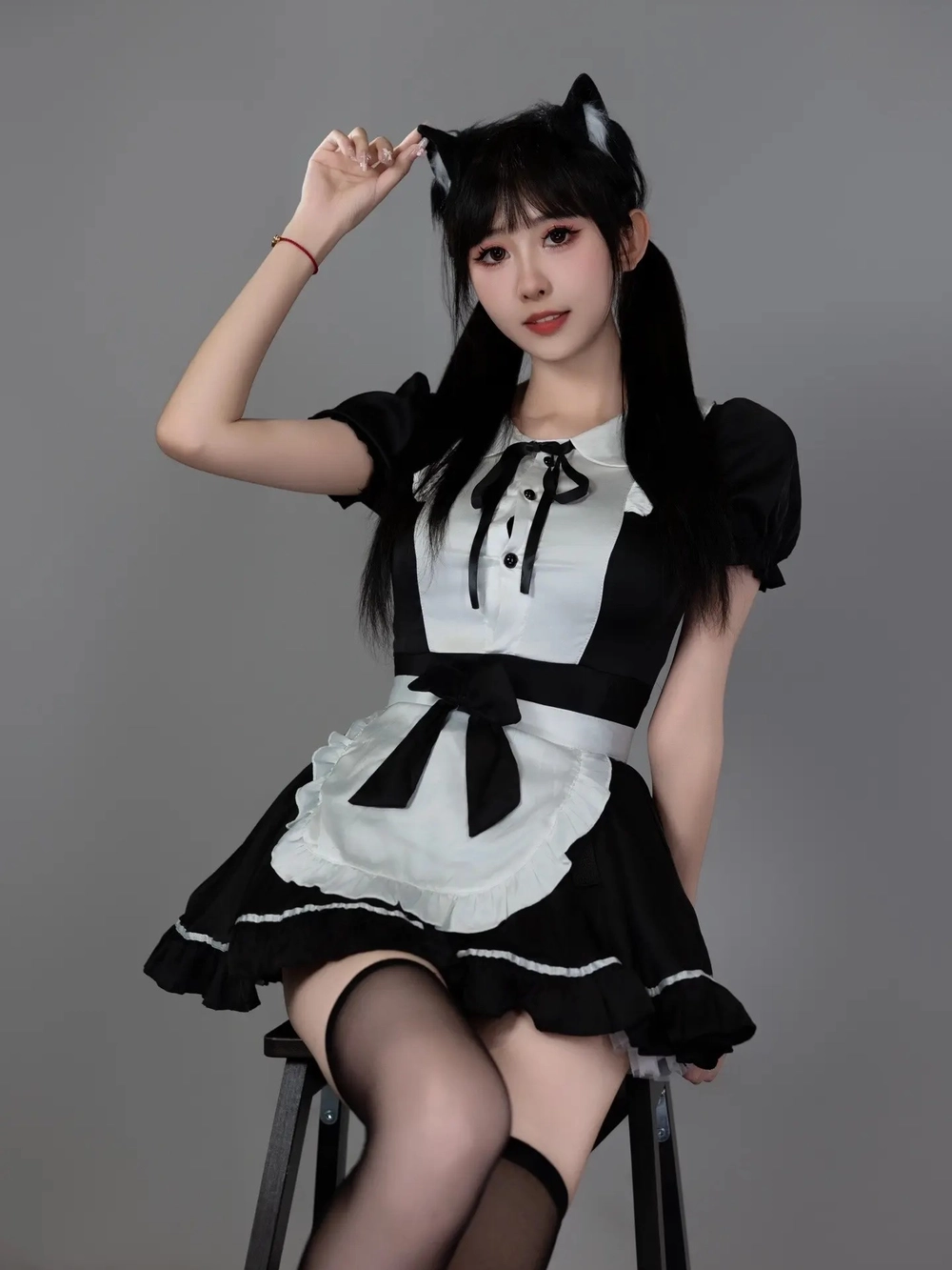 ảnh cosplay hầu gái 8