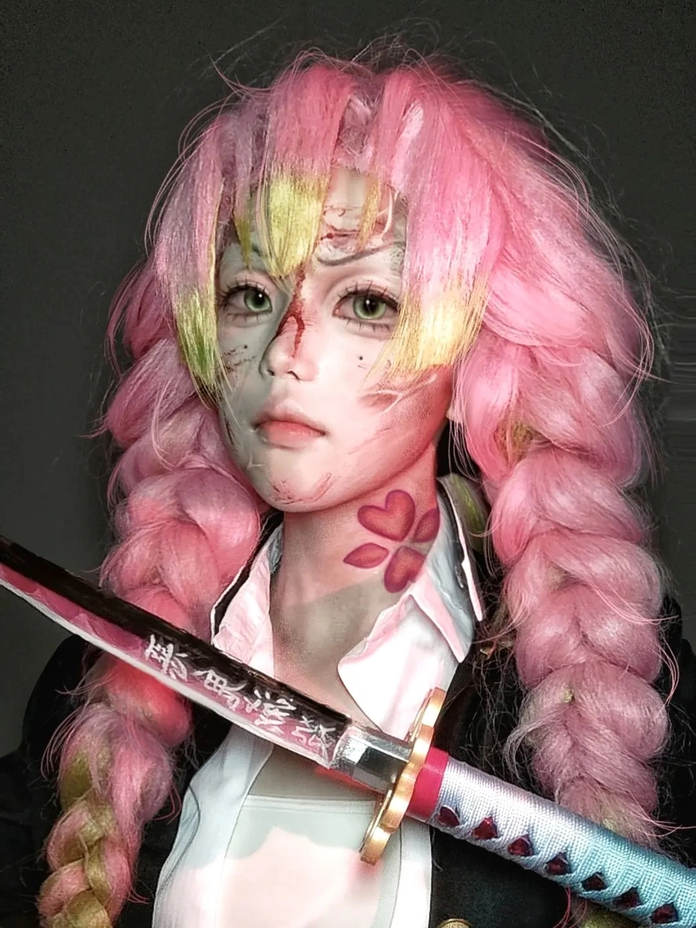 ảnh cosplay đẹp mitsuri 