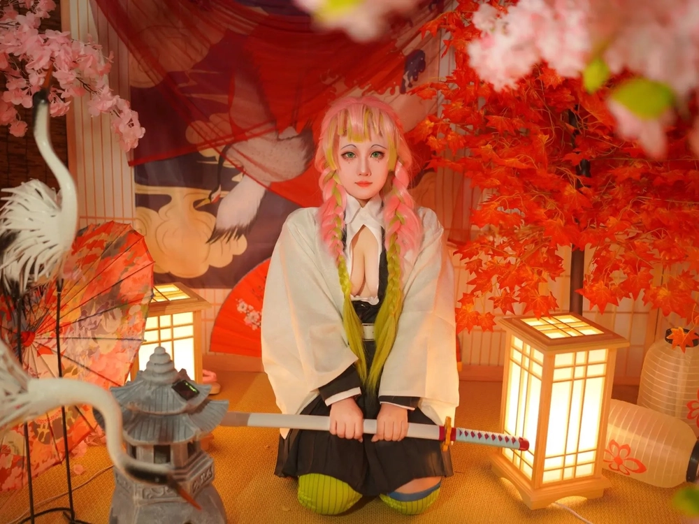 cosplay mitsuri bổ mắt 