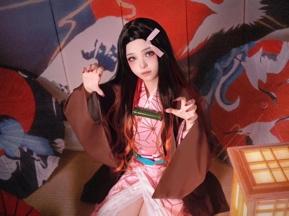 cosplay nezuko ánh nhìn ma mị