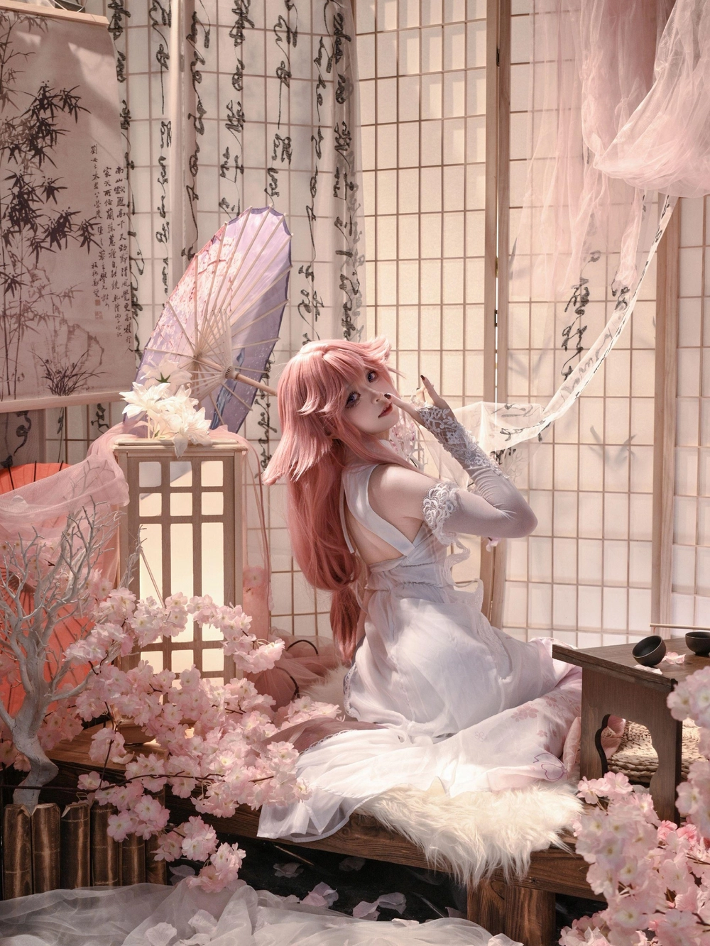 ảnh cosplay yae miko hoàn hảo