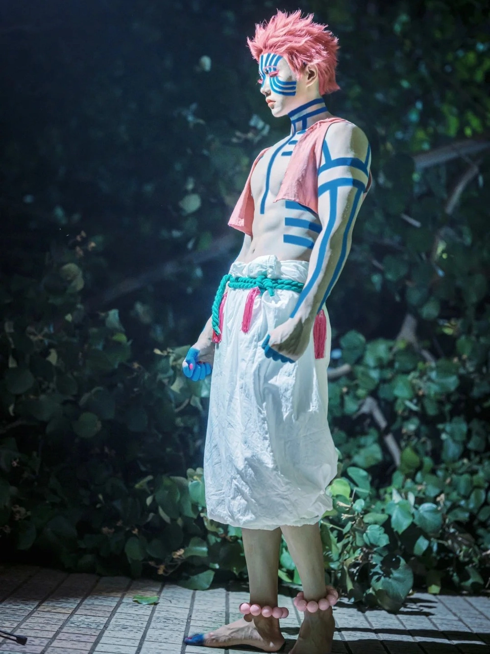 akaza cosplay demon slayer tạo hình chuẩn phim