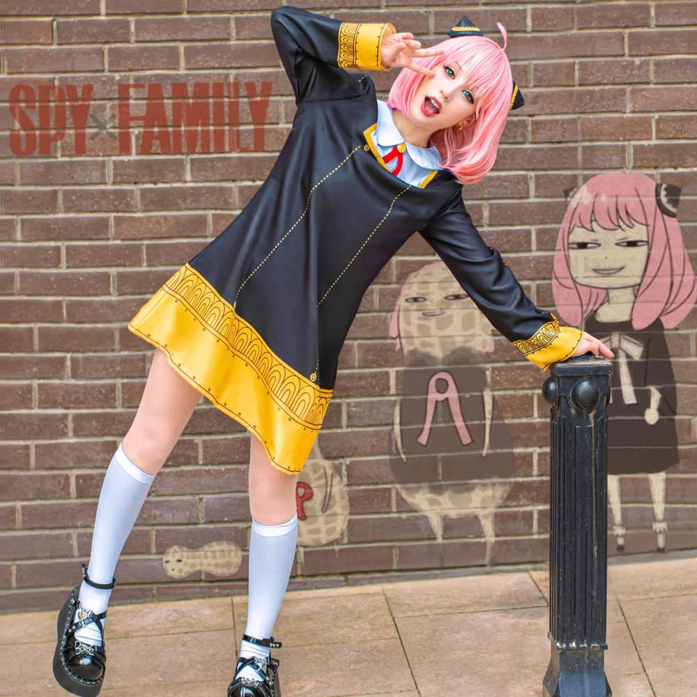 anya forger cosplay