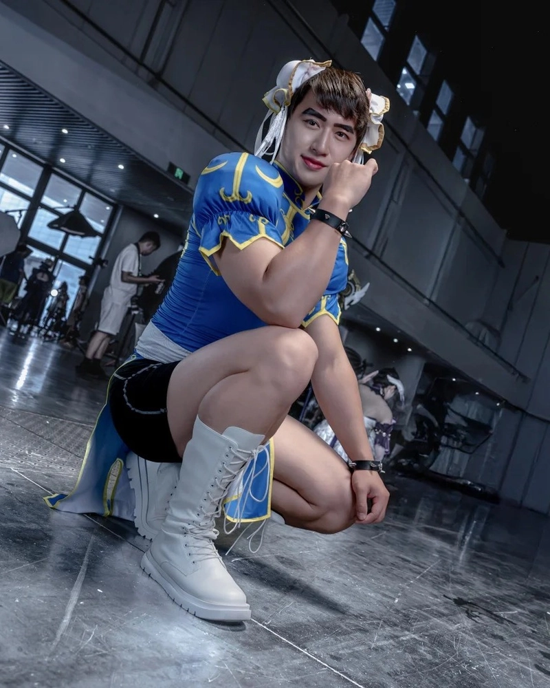 hot chun li cosplay 4k
