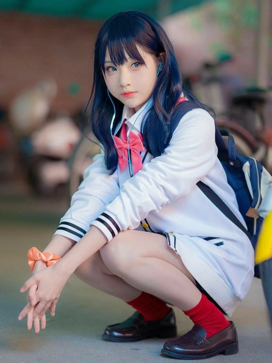 hình cosplay học sinh anime