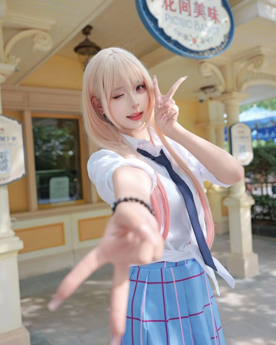ảnh cosplay học sinh cute