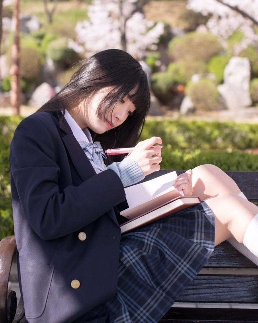 cosplay học sinh anime 4k