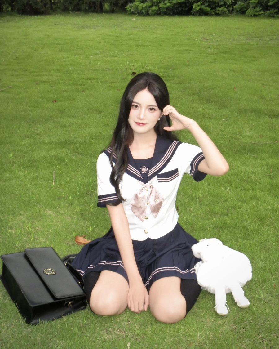 hình cosplay học sinh anime đẹp