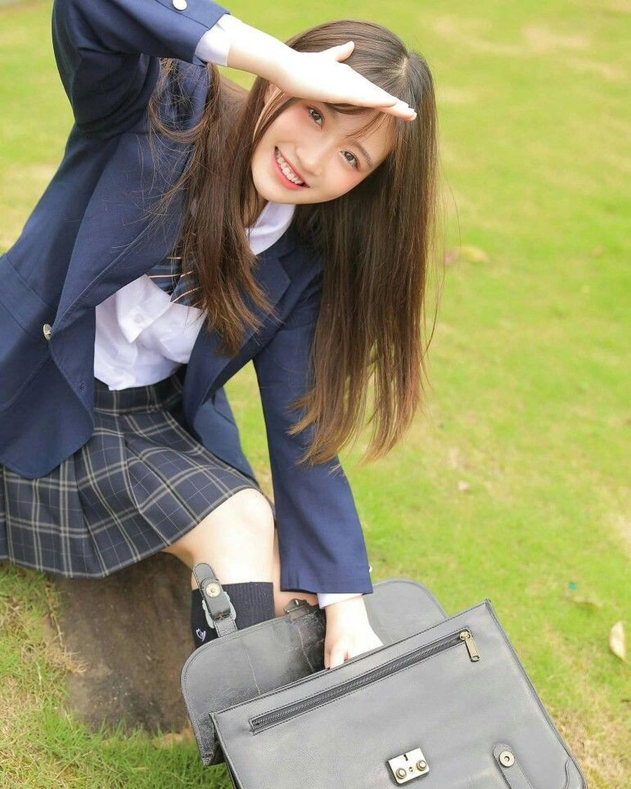 cosplay học sinh nhật