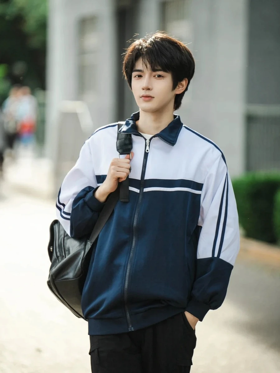cosplay học sinh 9