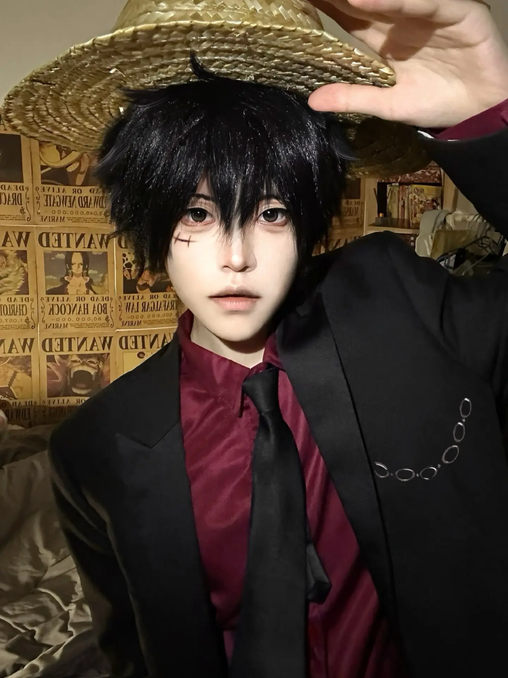 ảnh luffy cosplay nhân vật