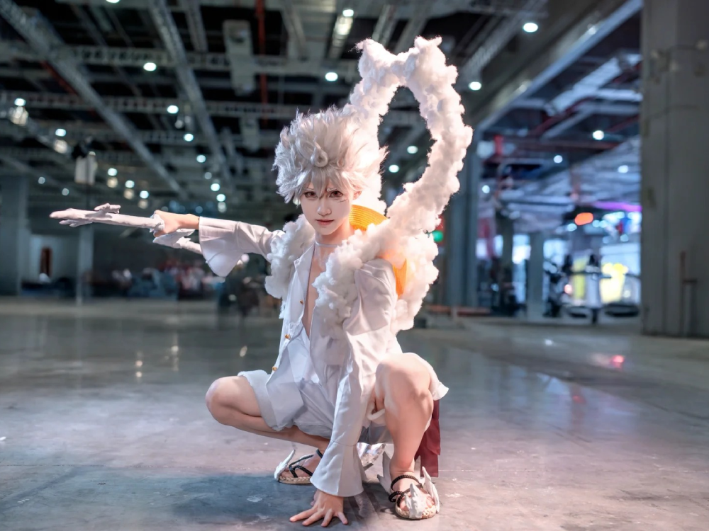 ảnh cosplay luffy one piece gear 5