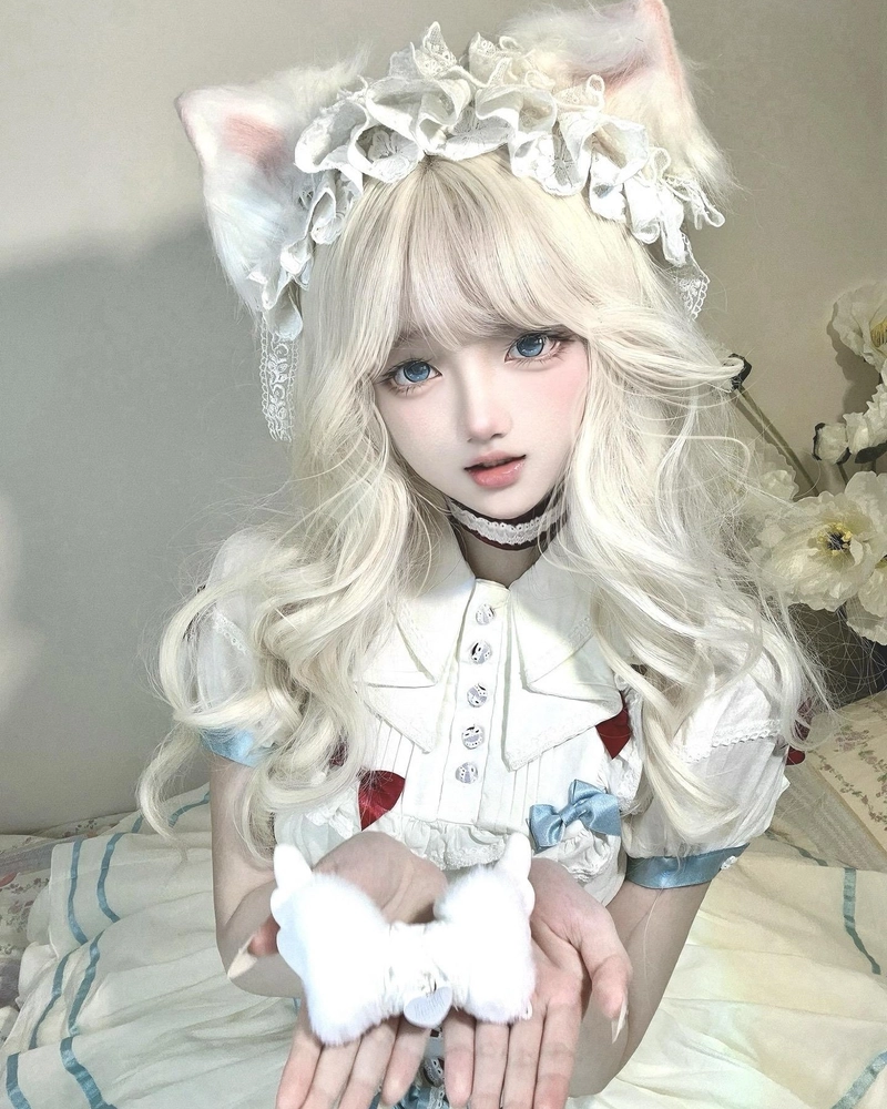 cosplay mèo Ai Cập sang trọng