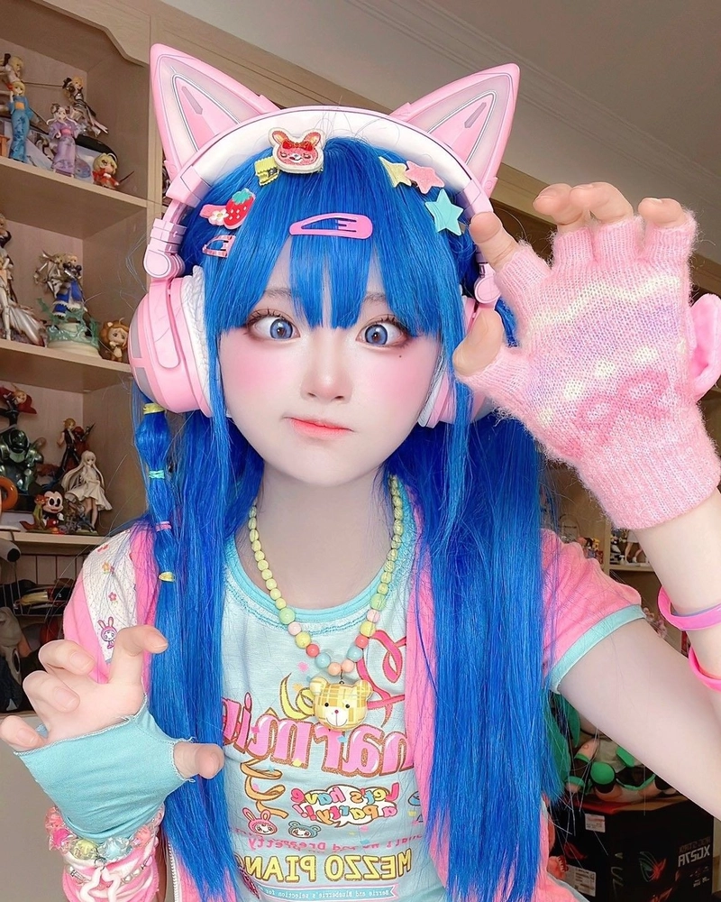 đuôi mèo cosplay xinh xắn