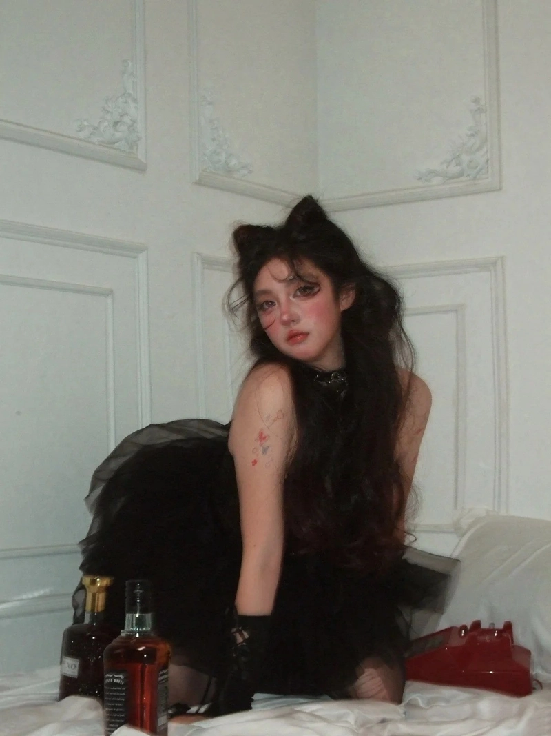 cosplay mèo có đuôi 11