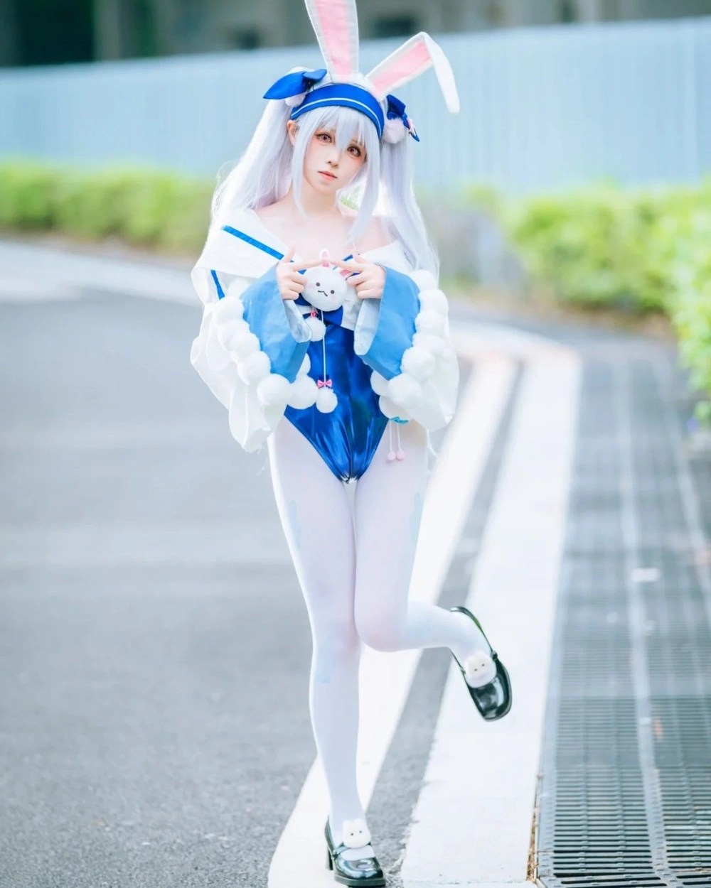 cosplay thỏ trắng đẹp nhất
