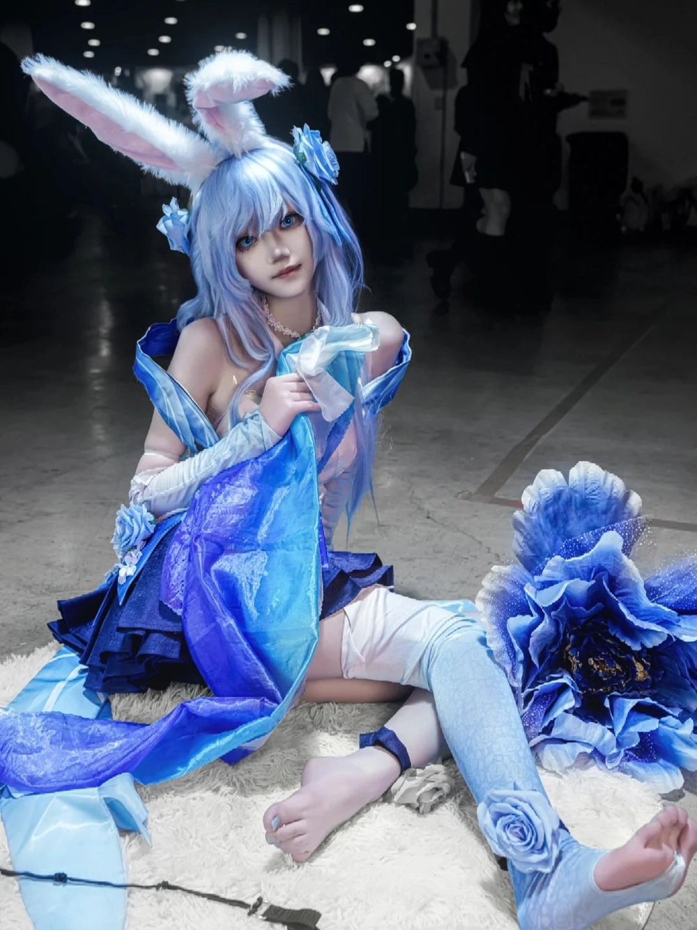 cosplay đuôi thỏ dễ thương