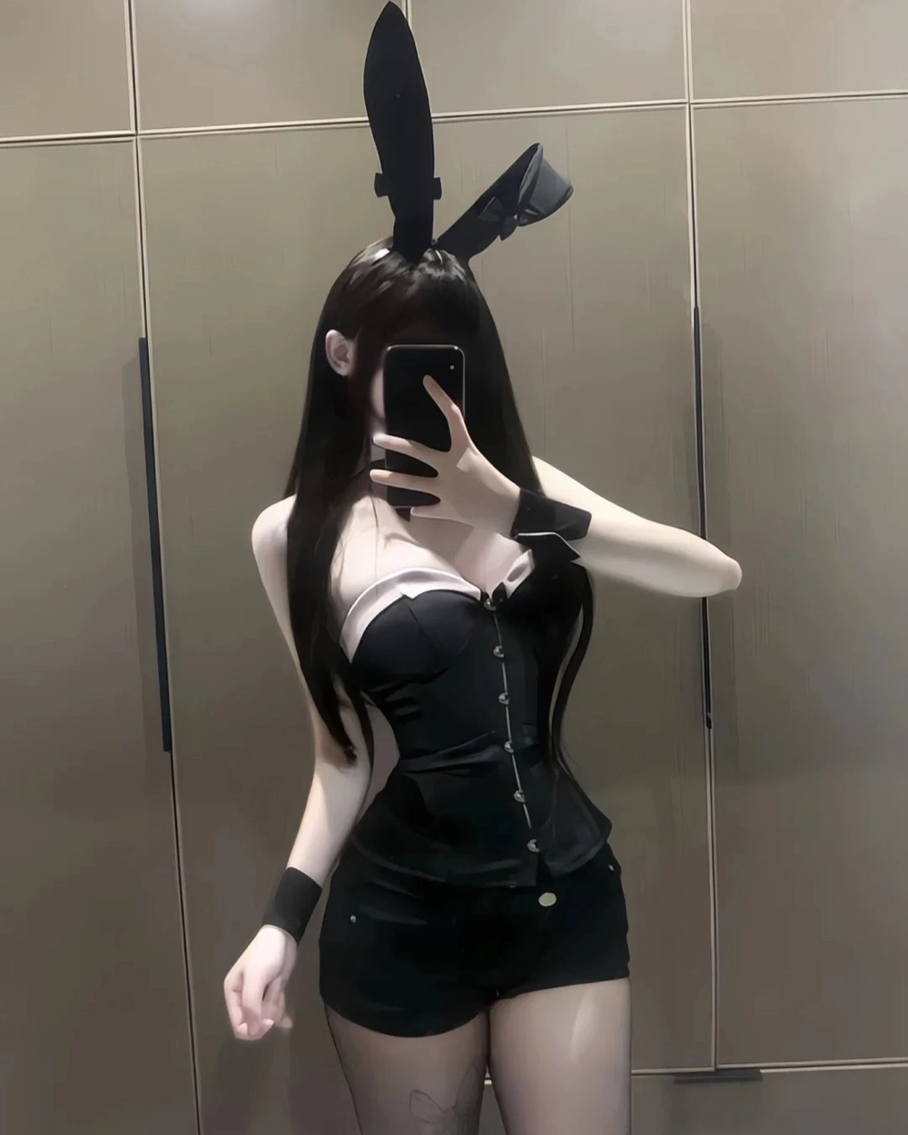 cosplay thỏ đen sexy