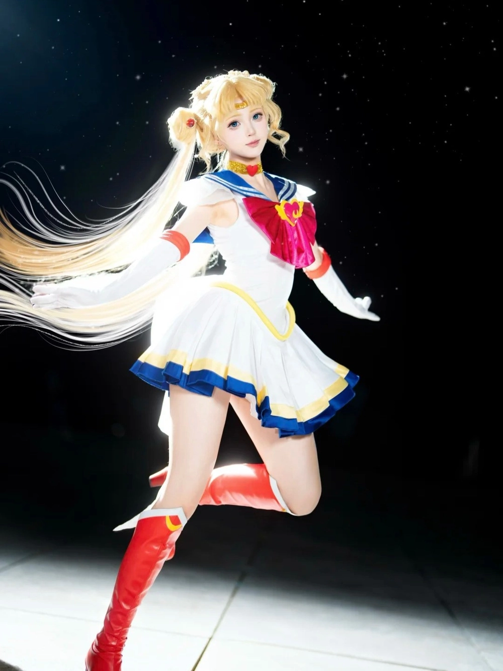 hình cosplay thủy thủ mặt trăng nữ xinh