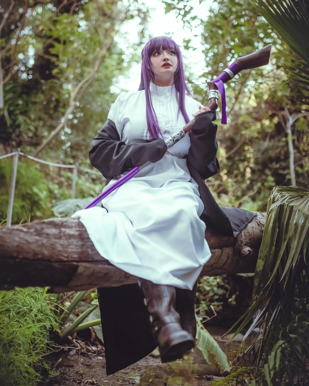 cosplay fern từ Frieren