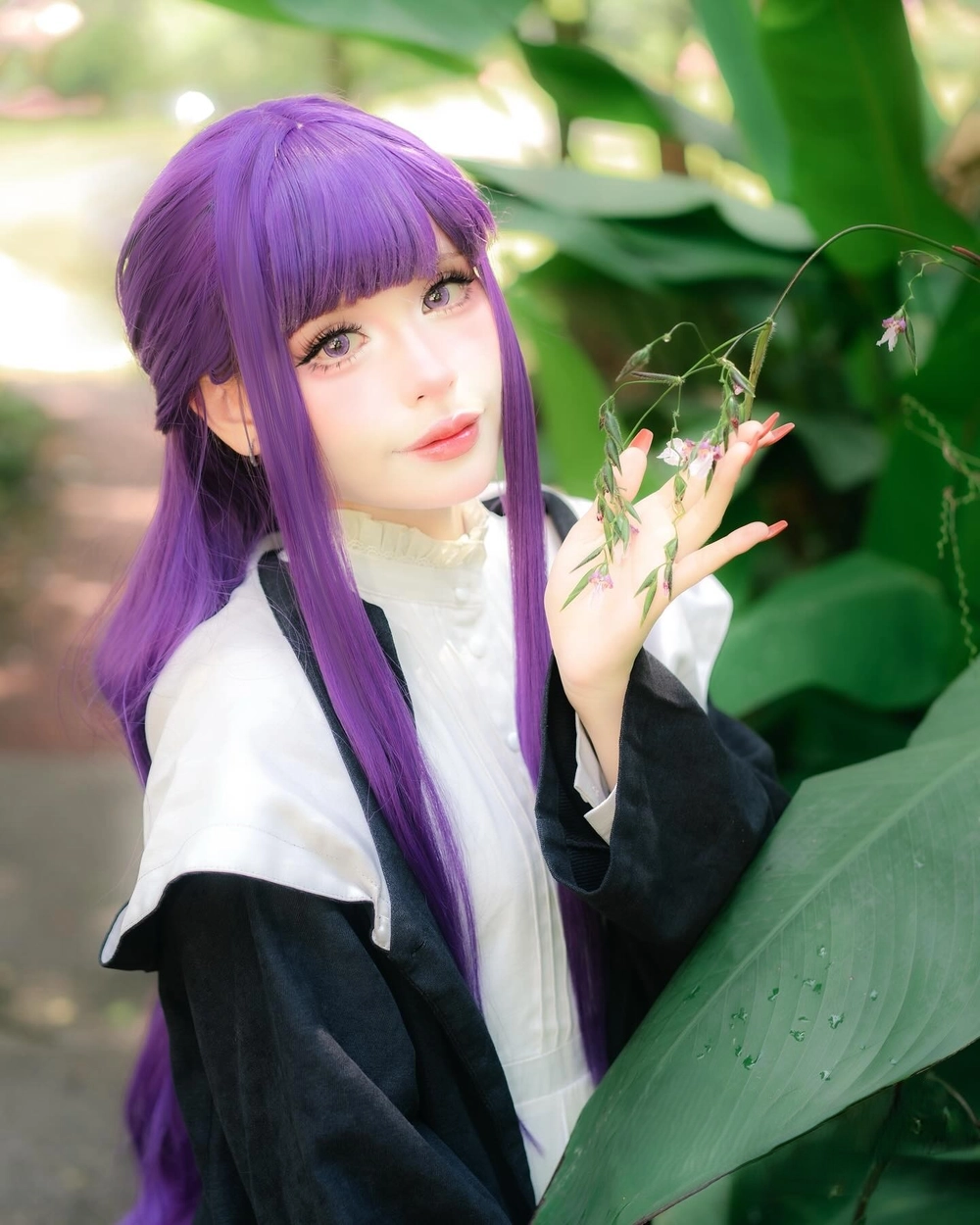 hình cosplay fern dễ thương