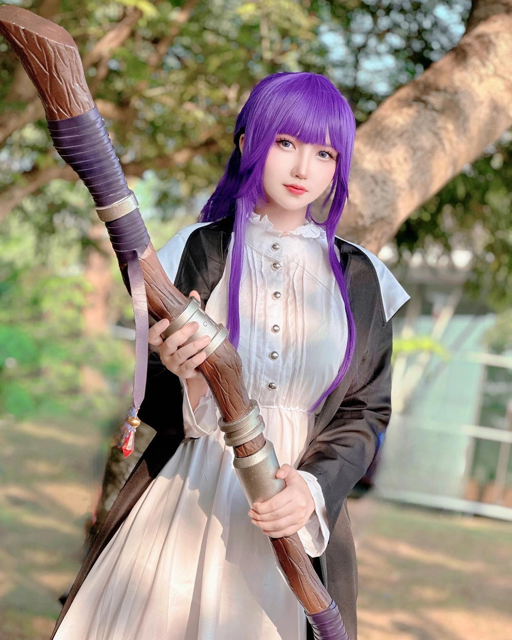 cosplay nhân vật fern trong anime