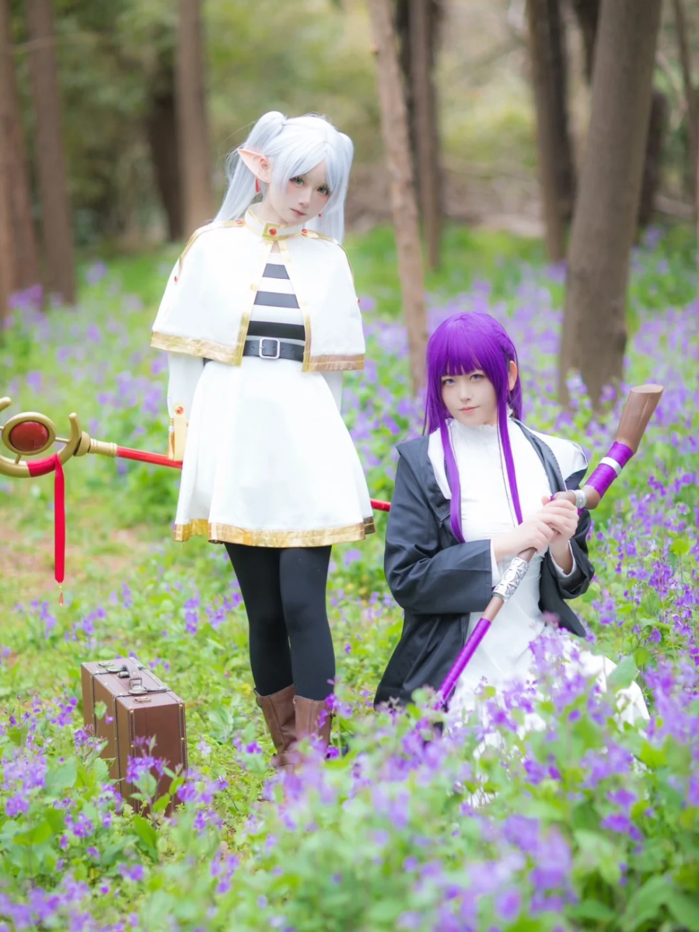 cosplay hình ảnh frieren từ anime