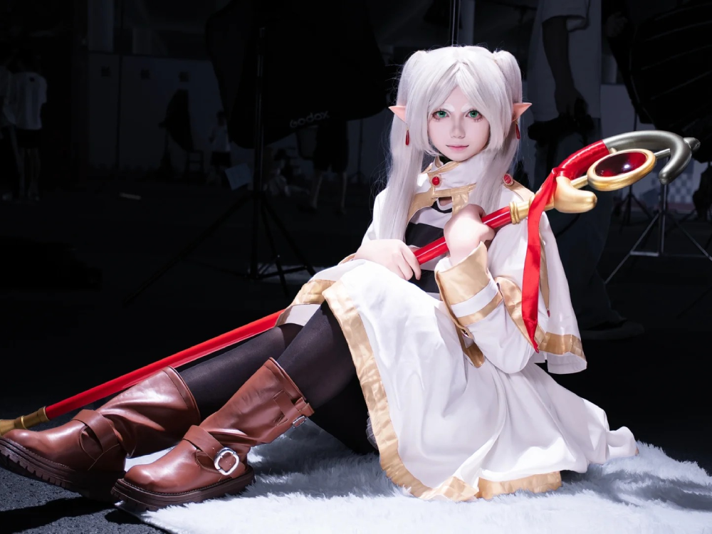 ảnh anime frieren cosplay full HD 