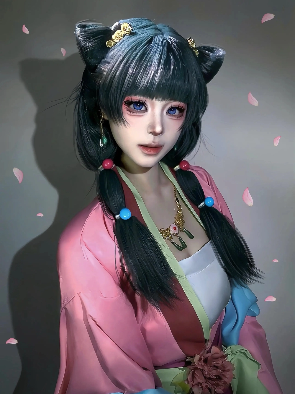 Maomao cosplay nhân vật chính