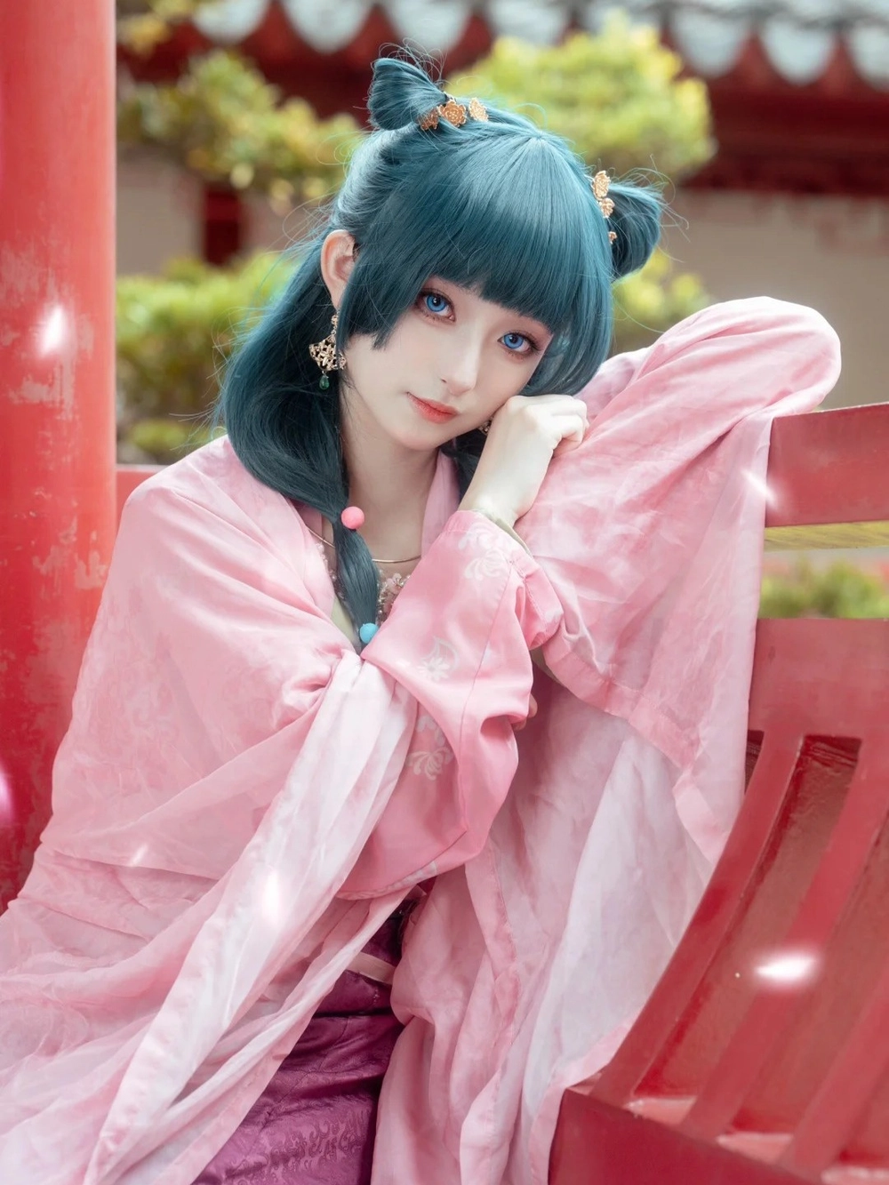 Maomao cosplay outfit chuẩn manga