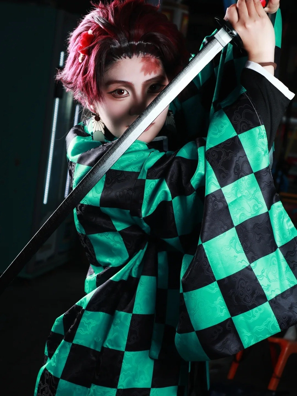 hình tanjiro cosplay cute nổi bật 