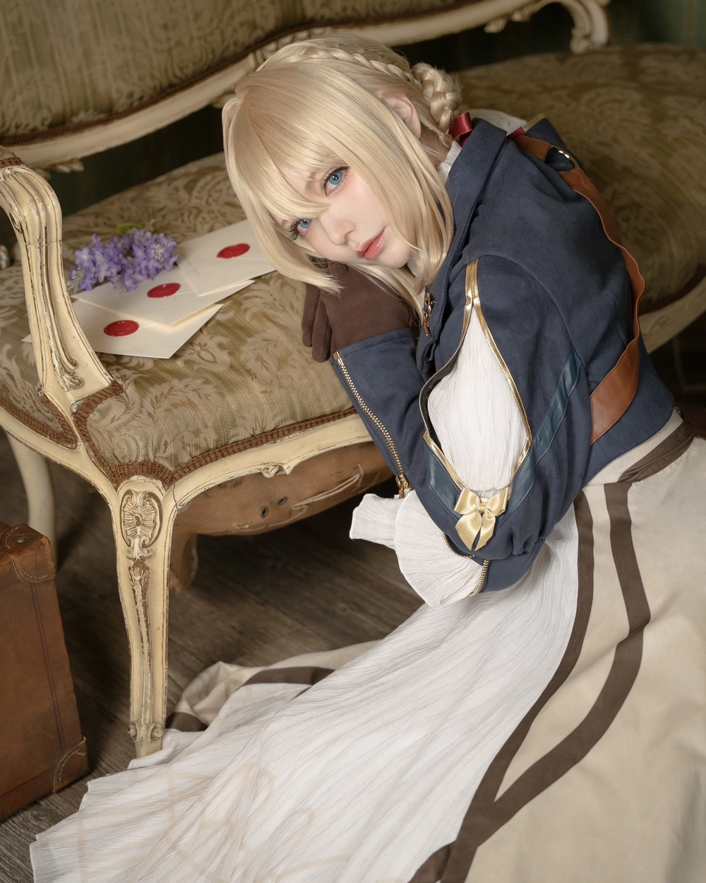 ảnh violet evergarden cosplay ánh sáng nhẹ nhàng