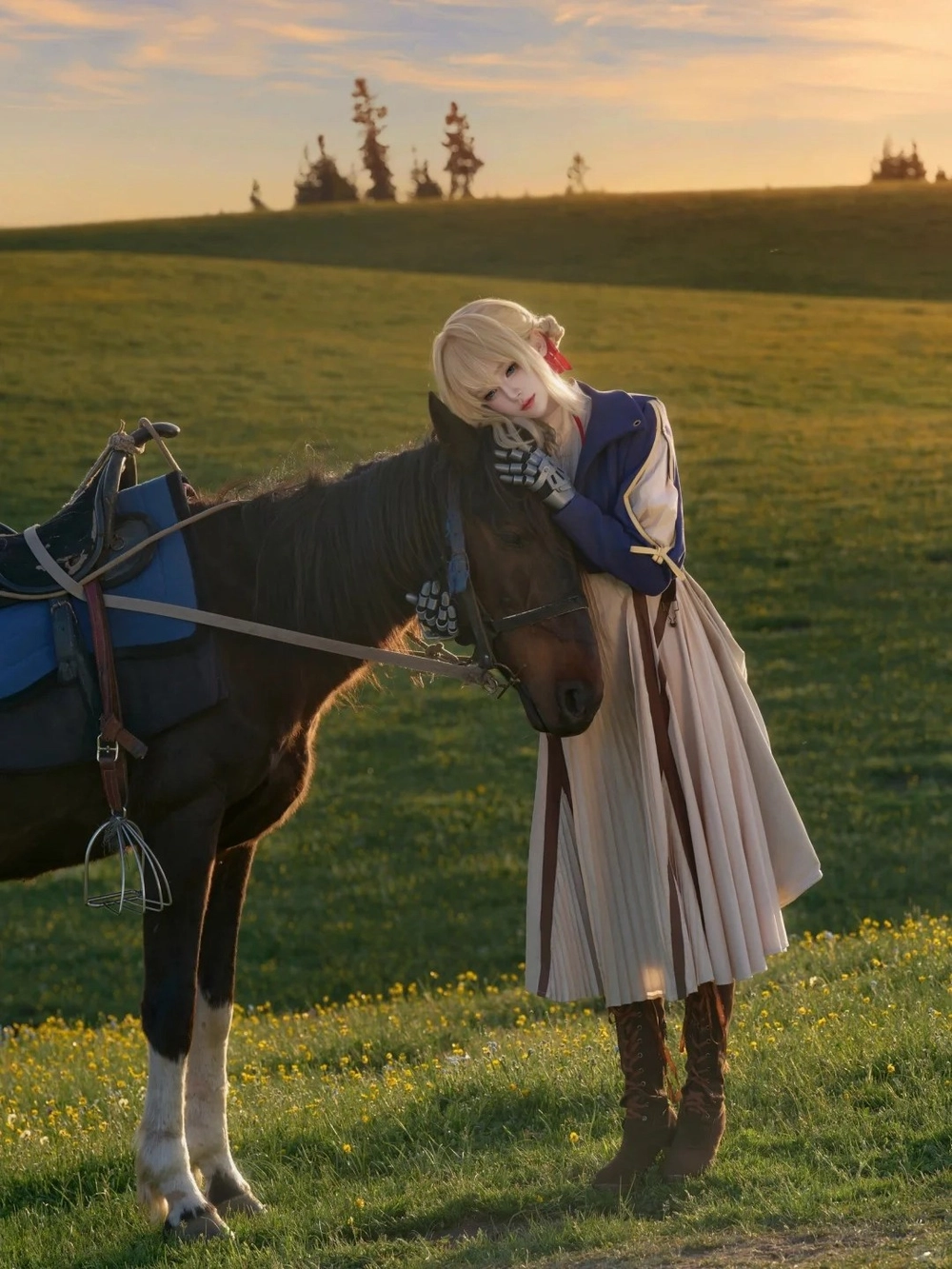 violet evergarden cosplay ánh mắt dịu dàng