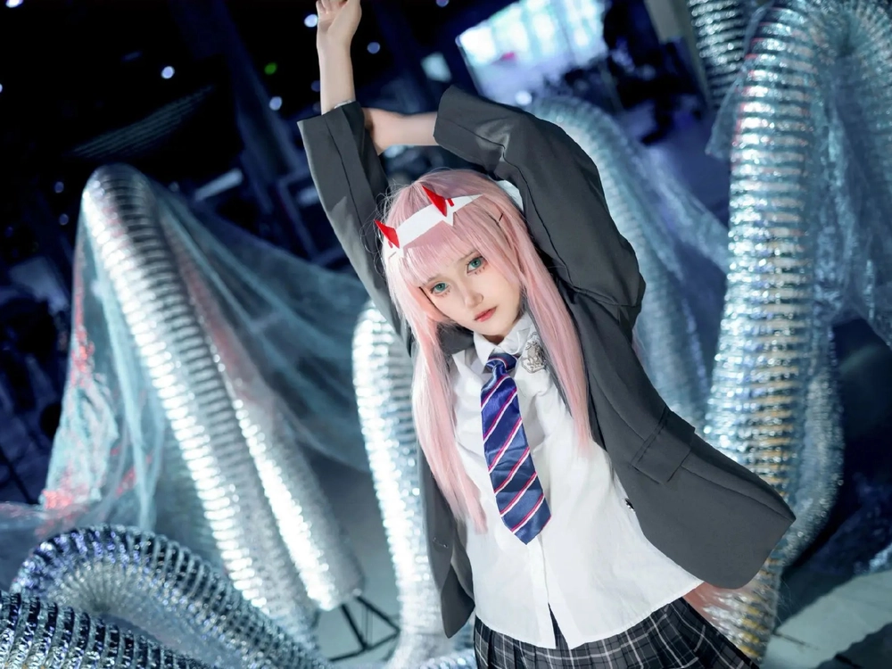 hình cosplay zero two ấn tượng