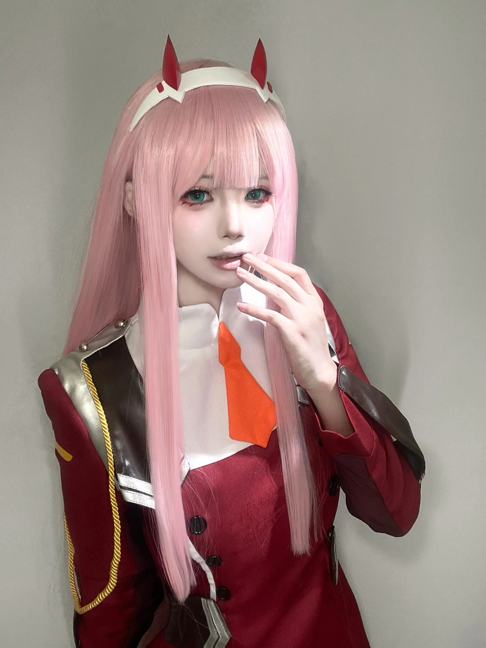 ảnh nền cosplay zero two đẹp lung linh