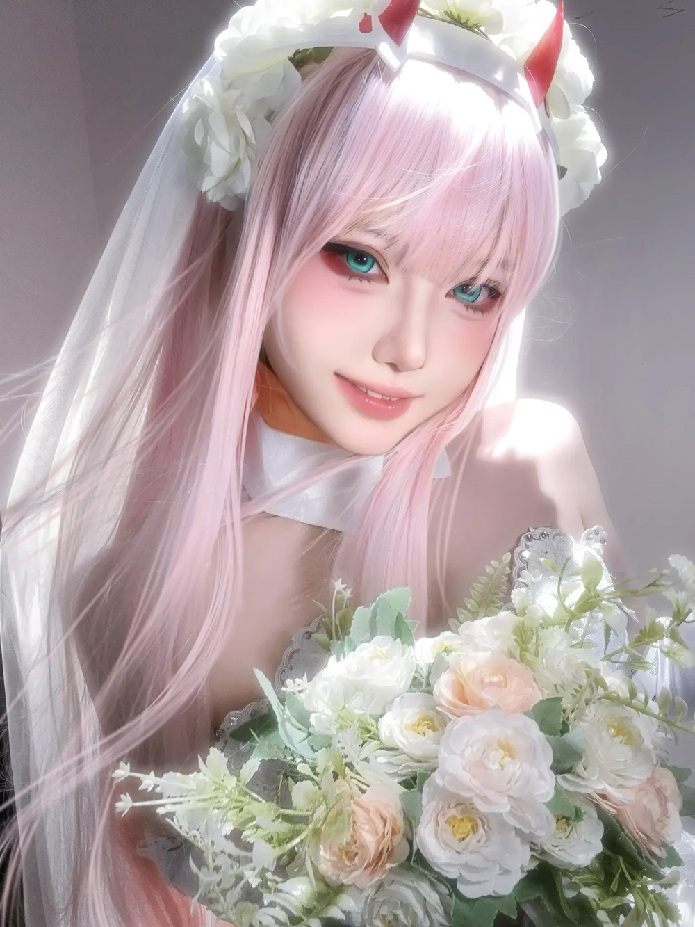 ảnh cosplay zero two HD rõ nét