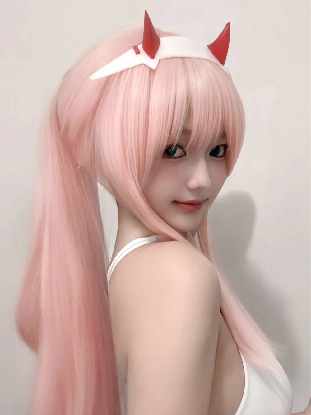 ảnh cosplay zero two phiên bản cute