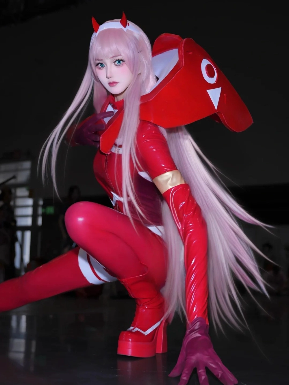ảnh cosplay zero two xinh xắn